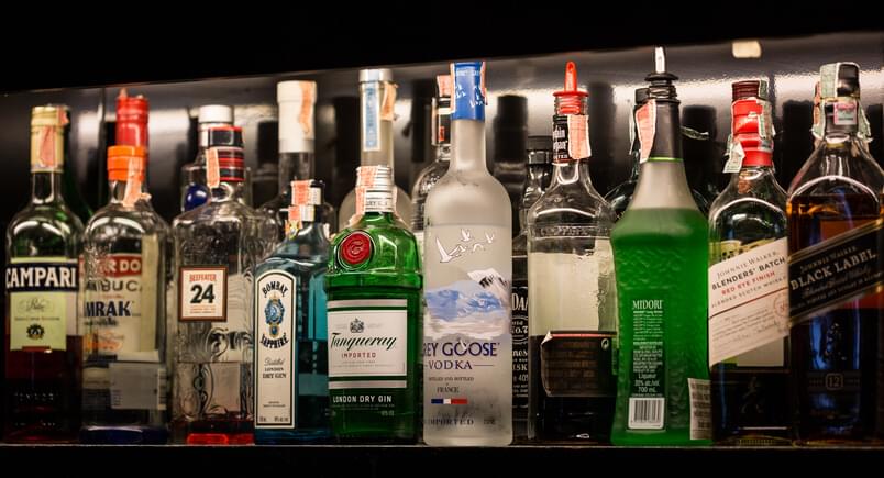 liqueur et alcools forts selection caviste a montreuil